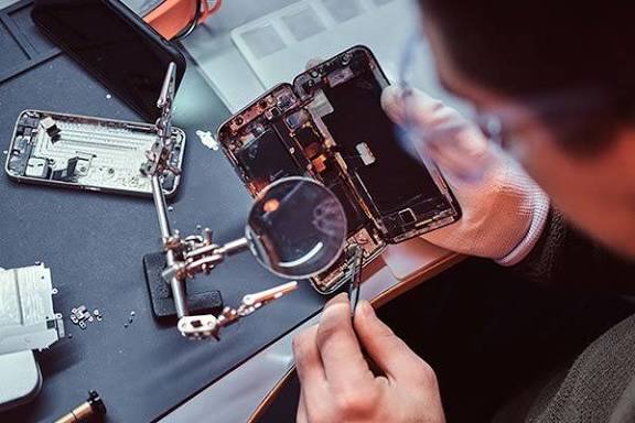 🔧 آموزش تعمیرات موبایل سامسونگ در اسلامشهر | یادگیری تخصصی سخت‌افزار و نرم‌افزار سامسونگ