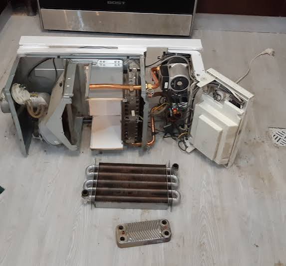 آموزش و تعمیرات پکیج دیواری دو مبدله در اسلامشهر | آموزش تخصصی در آکادمی آراد