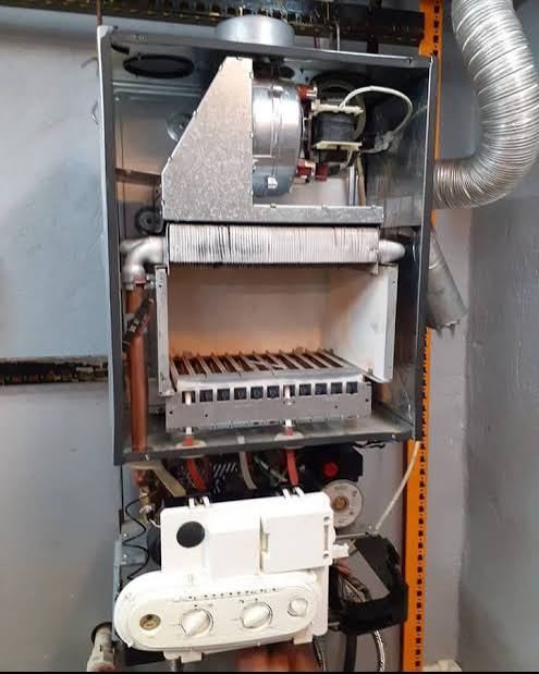 مقایسه پکیج ایساتیس، بوتان و ایران رادیاتور در اسلامشهر