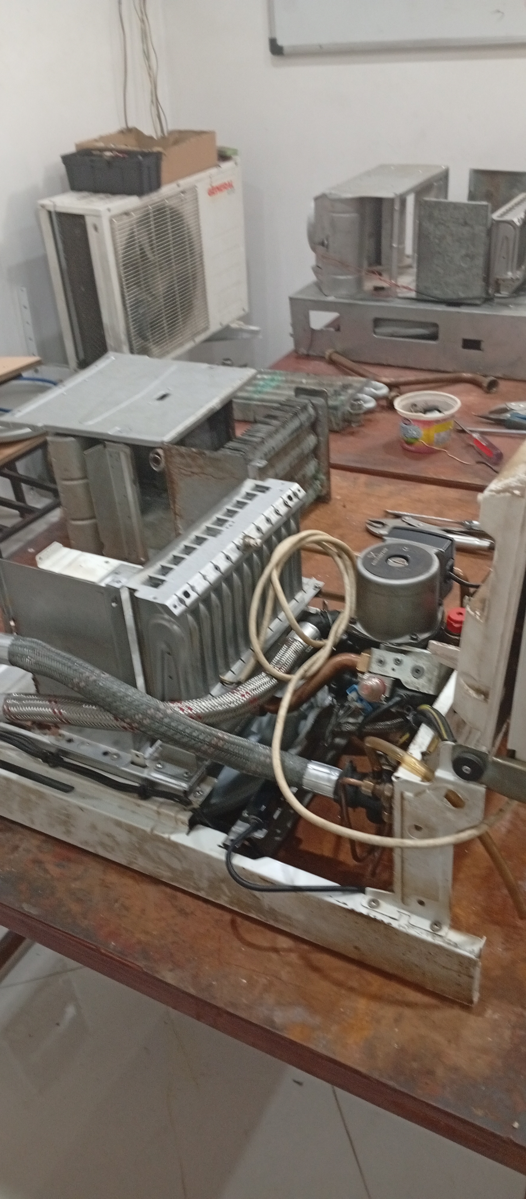 آموزش پکیج در اسلامشهر | آموزش تخصصی منبع انبساط پکیج دیواری با مدرک فنی 